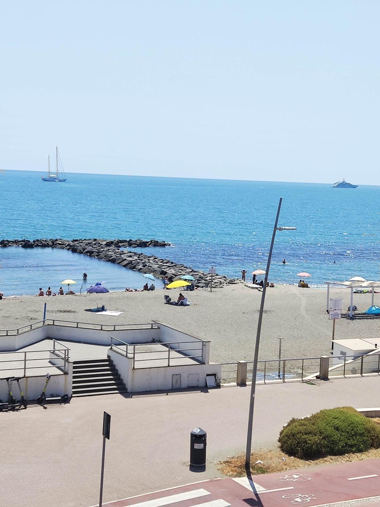 Apartment With Seaview Casa Davidoff Lido di Ostia Ngoại thất bức ảnh